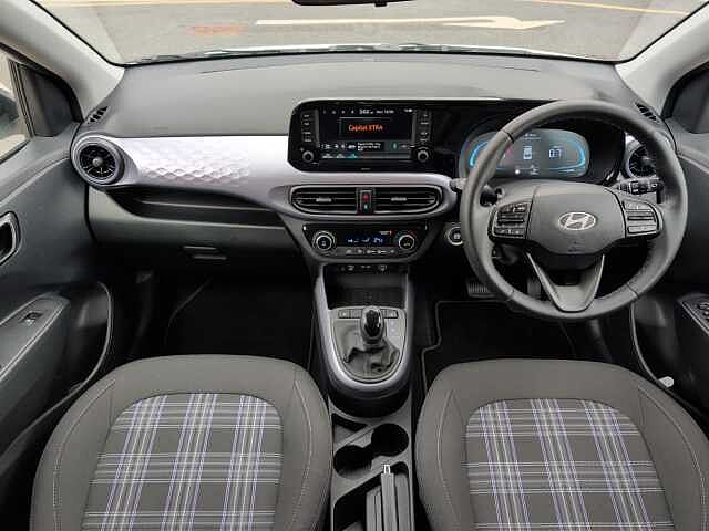 Hyundai i10 1.2 [79] Premium 5dr Auto [Nav]