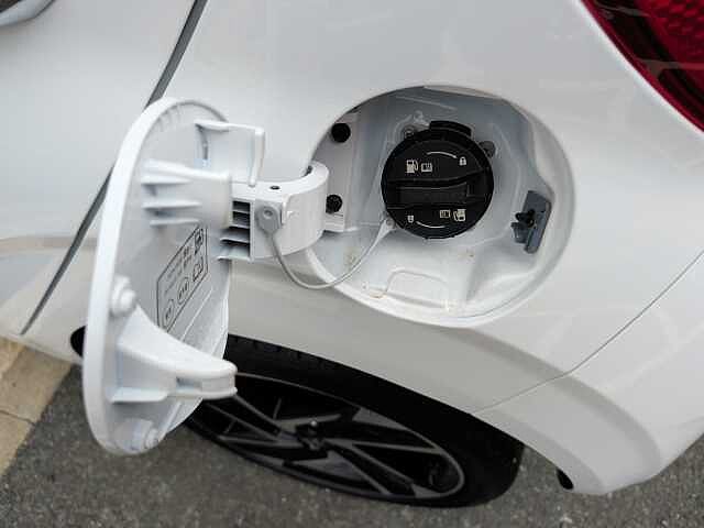 Hyundai i10 1.2 [79] Premium 5dr Auto [Nav]