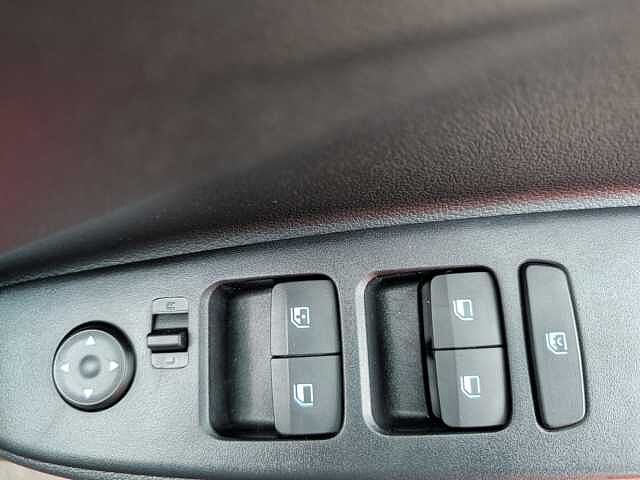 Hyundai i10 1.0 [63] Advance 5dr Auto [Nav]