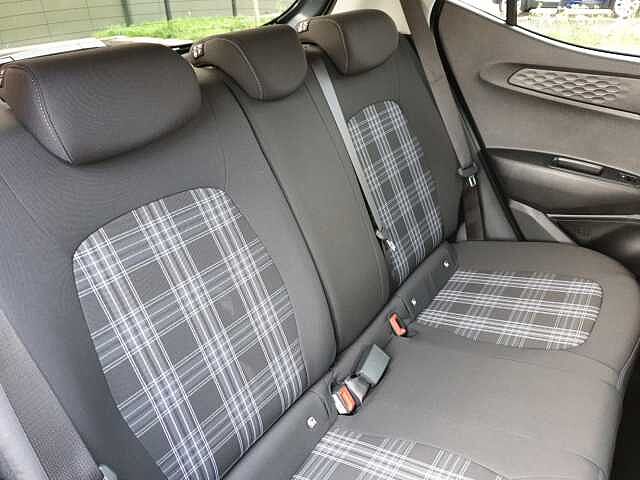 Hyundai I10 1.0 [63] Premium 5dr Auto [Nav] Grey