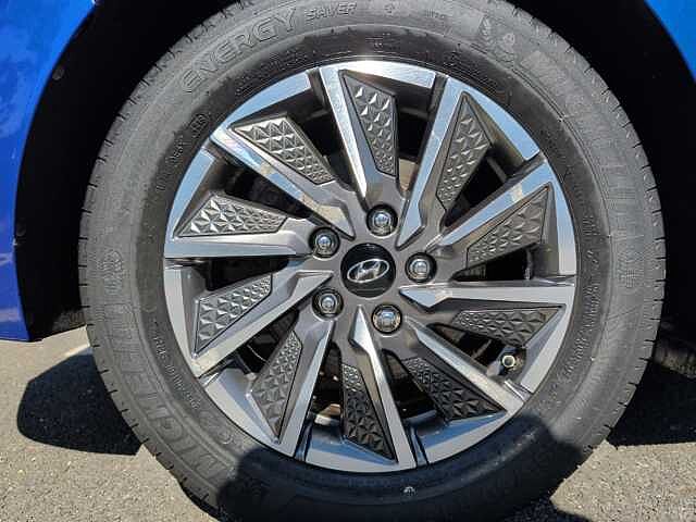 Hyundai ioniq Electric SUV 	E (136ps) Premium 39kWh