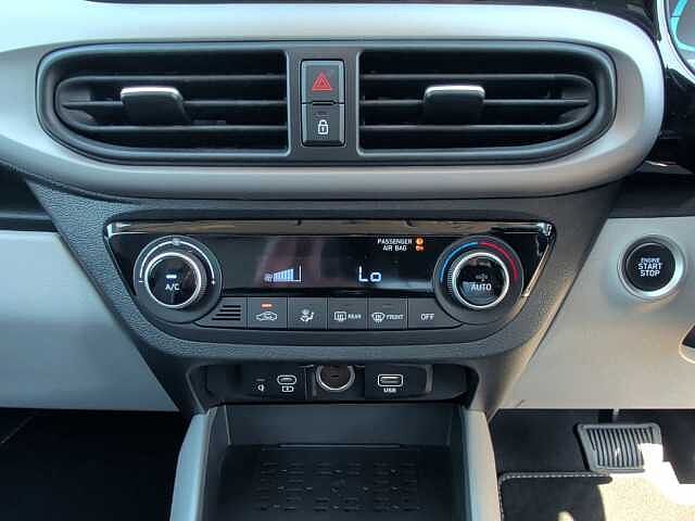 Hyundai i10 1.2 [79] Premium 5dr Auto [Nav]
