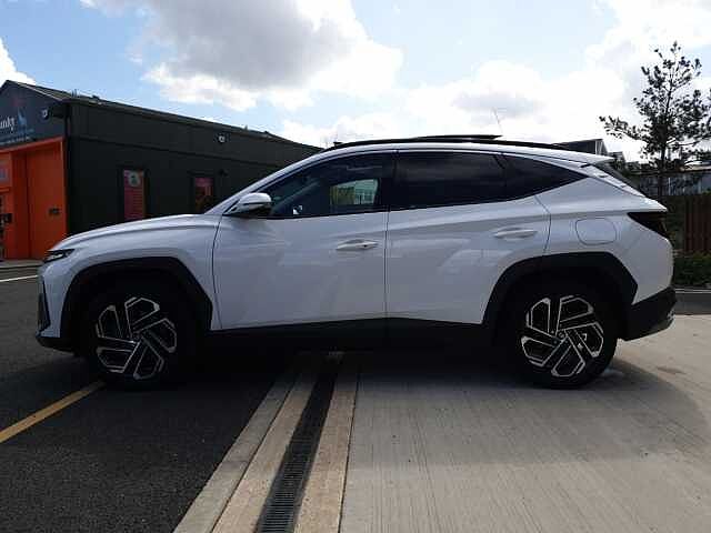Hyundai TUCSON 1.6T Plug-in Hybrid Ultimate 5dr 4WD Auto