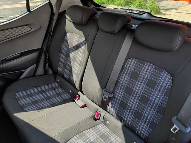 Hyundai i10 1.2 [79] Premium 5dr Auto [Nav]