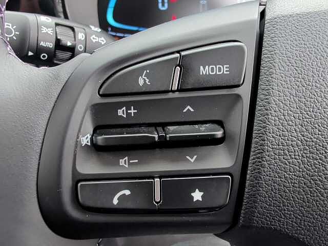 Hyundai i10 1.2 [79] Premium 5dr [Nav]