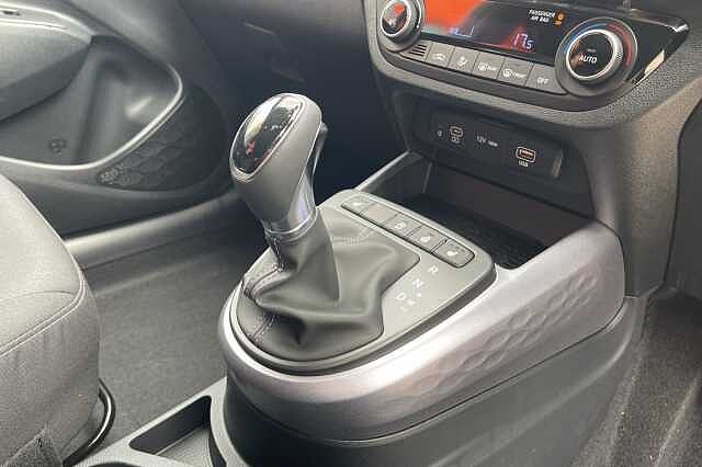 Hyundai i10 1.2 [79] Premium 5dr Auto [Nav]