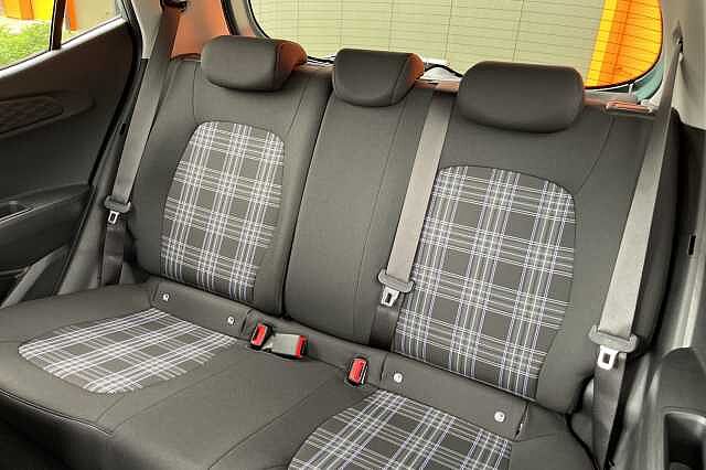 Hyundai i10 1.2 [79] Premium 5dr Auto [Nav]