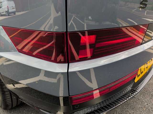 Hyundai SANTA FE 1.6 TGDi Plug-in Hybrid Calligraphy 5dr 4WD Auto