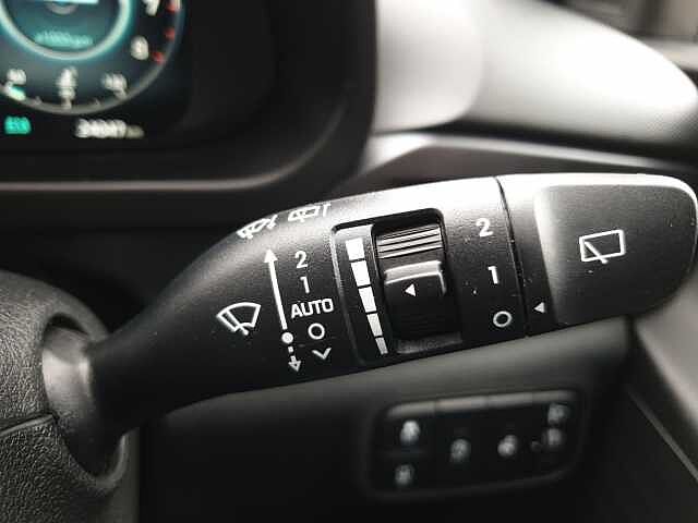 Hyundai BAYON 1.0 TGDi 48V MHEV Premium 5dr DCT