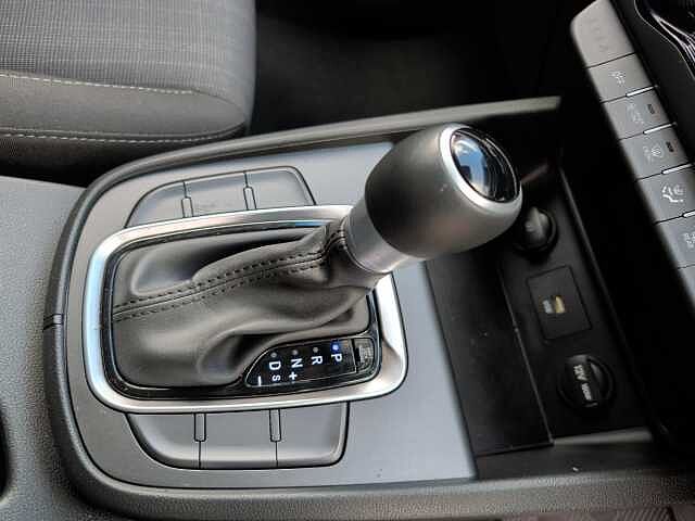 Hyundai KONA 1.6 GDi Hybrid SE Connect 5dr DCT