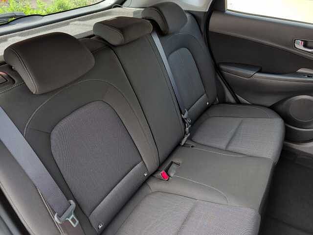 Hyundai KONA 1.6 GDi Hybrid SE Connect 5dr DCT