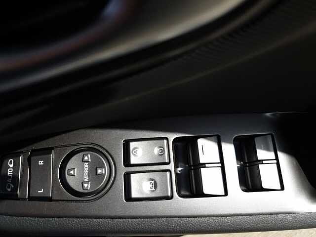 Hyundai IONIQ 1.6 GDi Hybrid Premium SE 5dr DCT