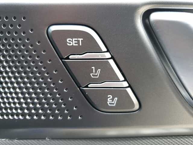 Hyundai IONIQ 1.6 GDi Hybrid Premium SE 5dr DCT