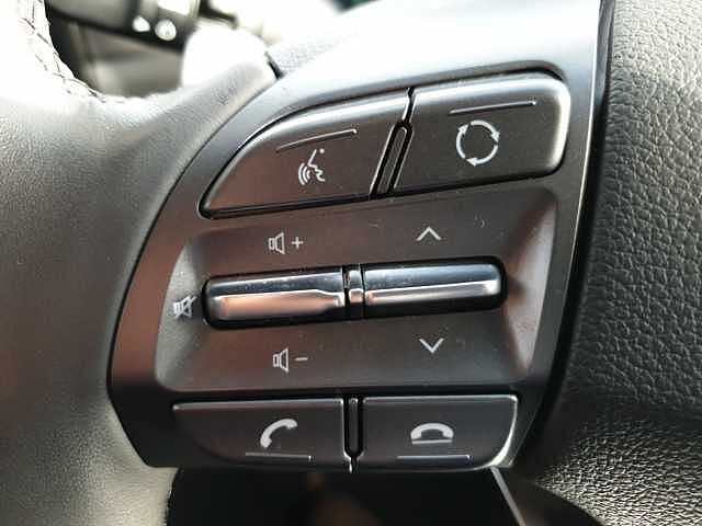 Hyundai IONIQ 1.6 GDi Hybrid Premium SE 5dr DCT