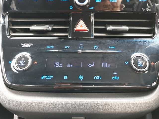 Hyundai IONIQ 1.6 GDi Hybrid Premium SE 5dr DCT