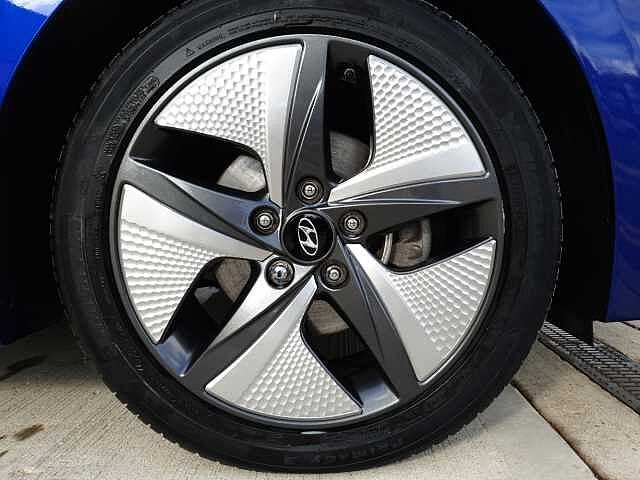 Hyundai IONIQ 1.6 GDi Hybrid Premium SE 5dr DCT