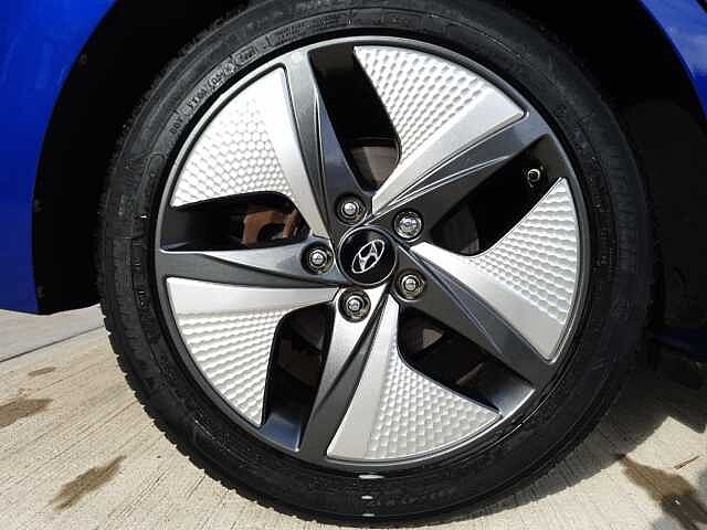 Hyundai IONIQ 1.6 GDi Hybrid Premium SE 5dr DCT