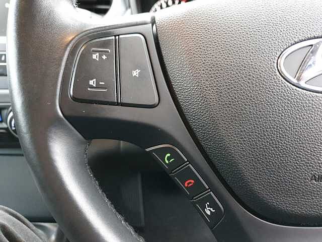 Hyundai i10 1.2 Premium SE 5dr Auto