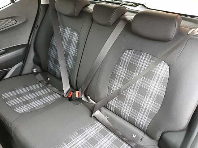 Hyundai i10 1.2 [79] Premium 5dr [Nav]