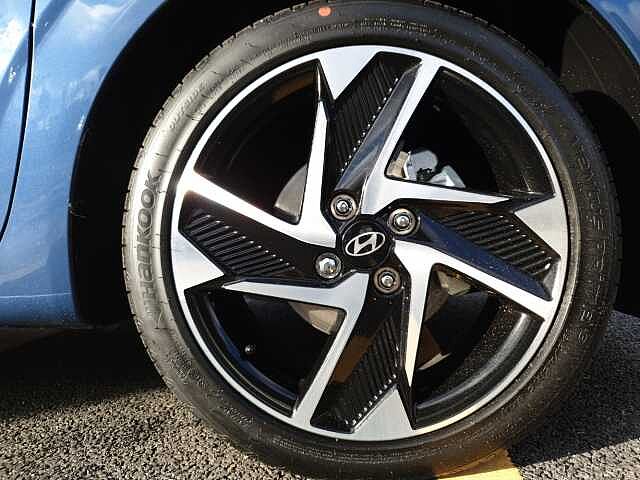 Hyundai i10 1.2 [79] Premium 5dr [Nav]