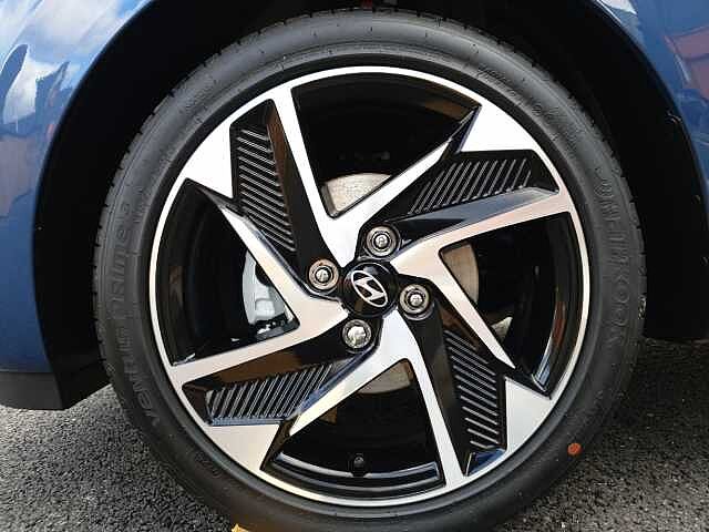 Hyundai i10 1.2 [79] Premium 5dr [Nav]