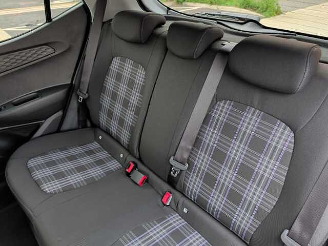 Hyundai i10 1.2 [79] Premium 5dr [Nav]