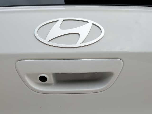 Hyundai i10 1.2 [79] Premium 5dr [Nav]