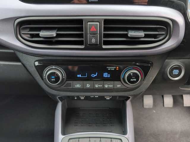 Hyundai i10 1.2 [79] Premium 5dr [Nav]