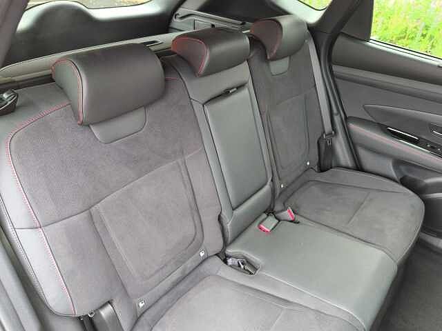 Hyundai TUCSON 1.6T Plug-in Hybrid N Line S 5dr 4WD Auto