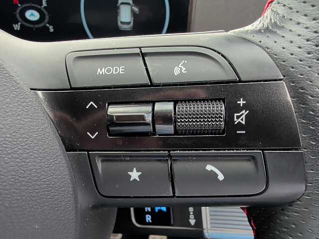 Hyundai TUCSON 1.6T Plug-in Hybrid N Line S 5dr 4WD Auto